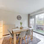 Lumineux A Deux Pas D Aeroport Apartmán Orly